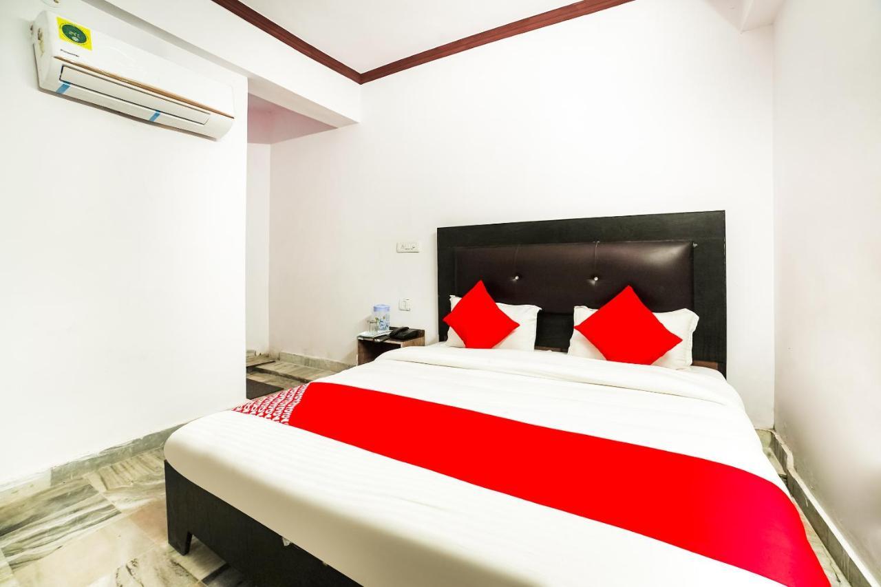 בארילי Oyo Hotel Konark Inn מראה חיצוני תמונה