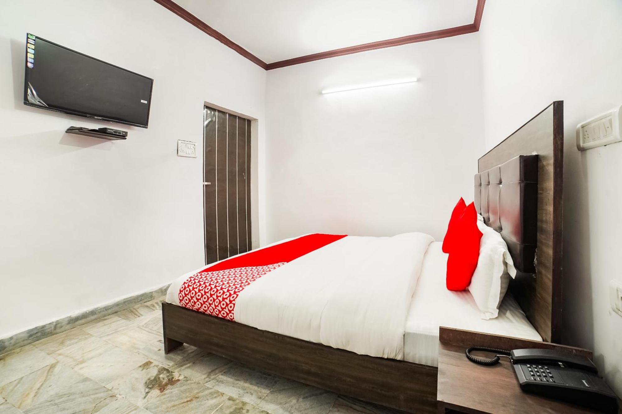 בארילי Oyo Hotel Konark Inn מראה חיצוני תמונה